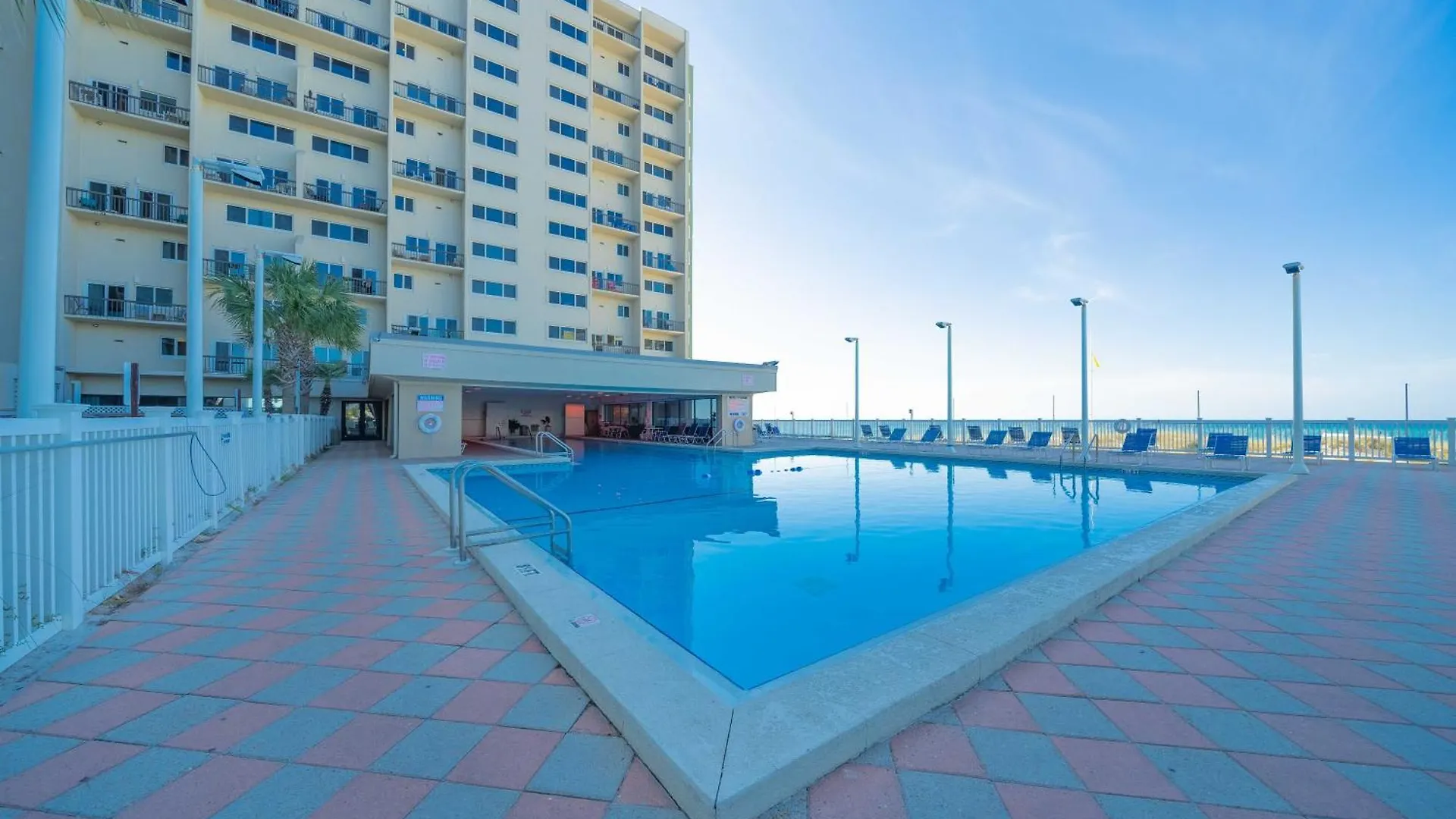 Beautiful Beach Front Condo At Pinnacle Port A-125 Panama City Beach